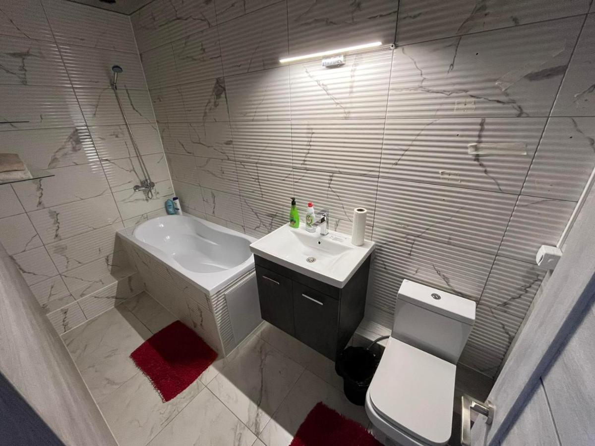 Штефан64 Leilighet Chisinau Eksteriør bilde