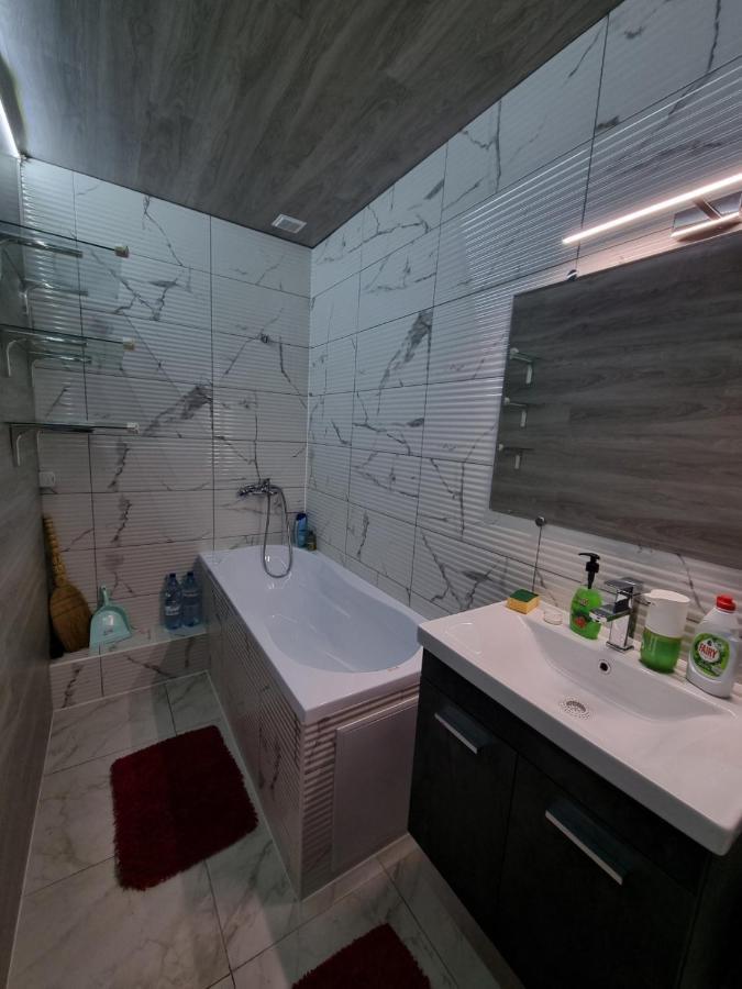 Штефан64 Leilighet Chisinau Eksteriør bilde